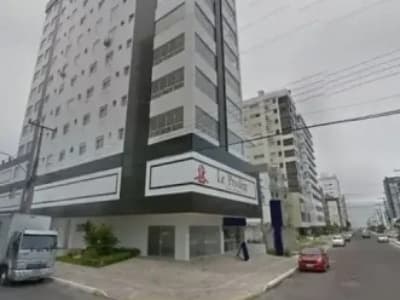 FACHADA DO EDIFÍCIO LE PRIVILÈGE CAPÃO DA CANOA EDIFÍCIO LE PRIVILÈGE CAPÃO DA CANOA - RS